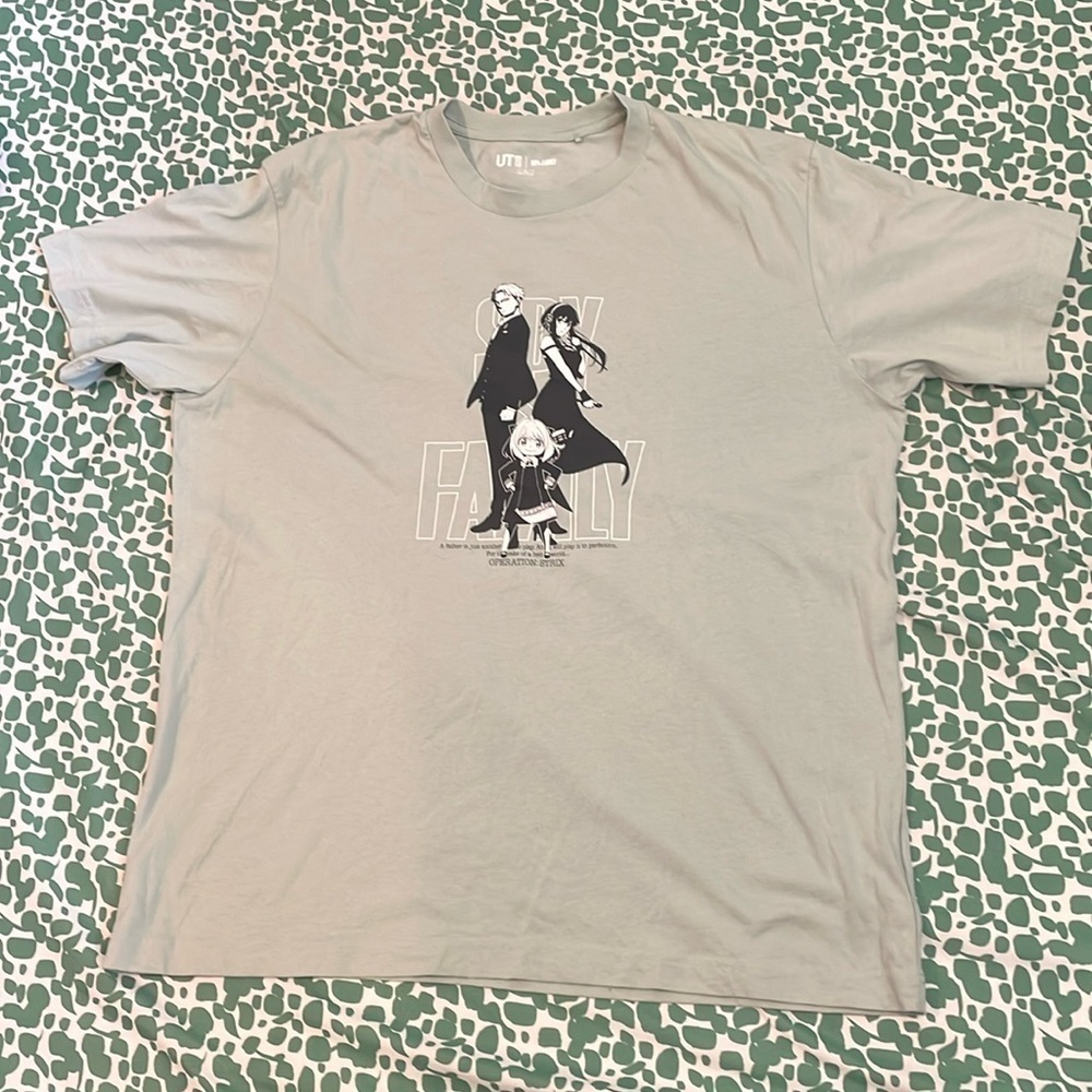 Uniqlo x Spy Family T-Shirt